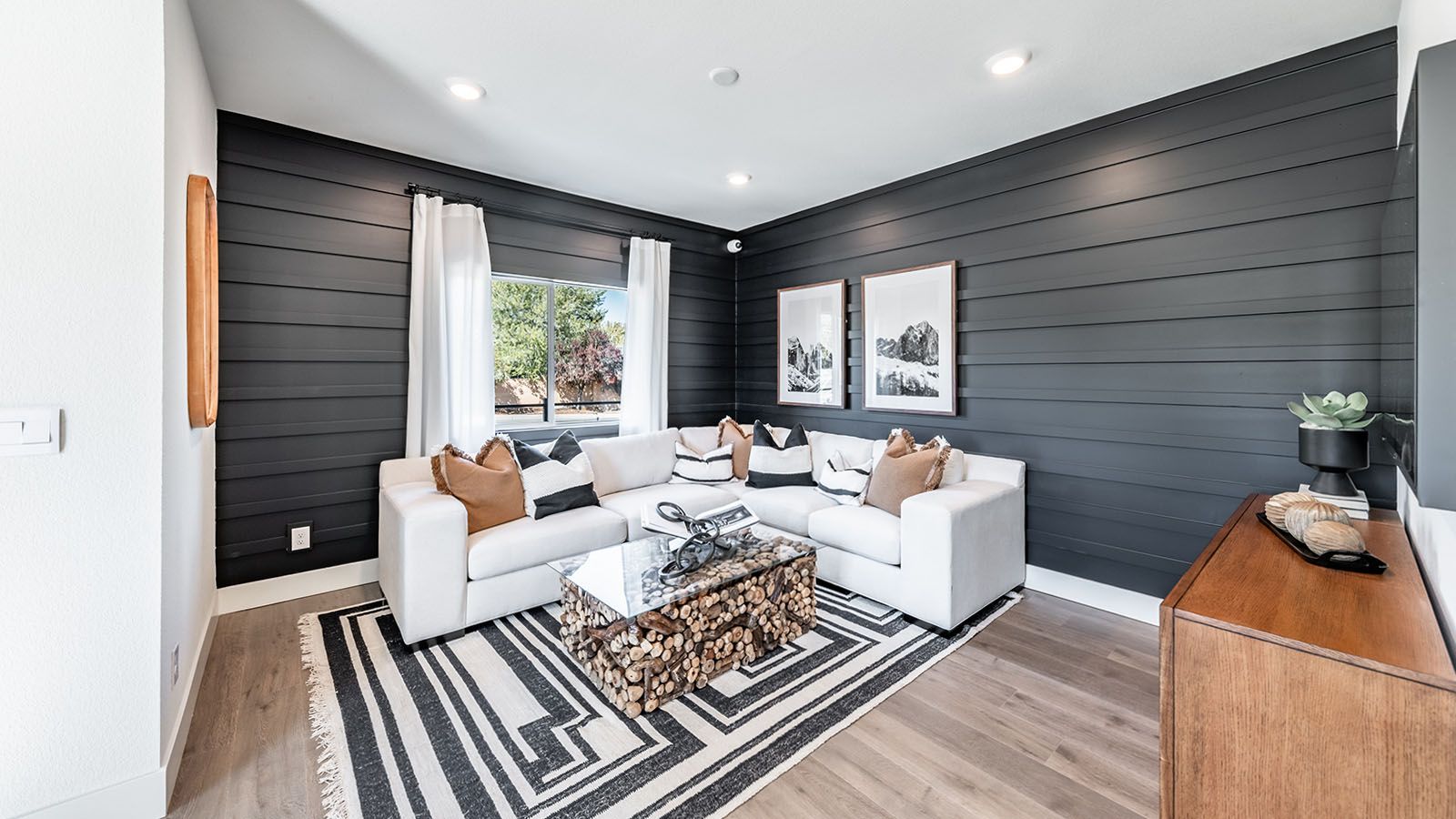 Subdivision Image 4:Subdivision Image 4