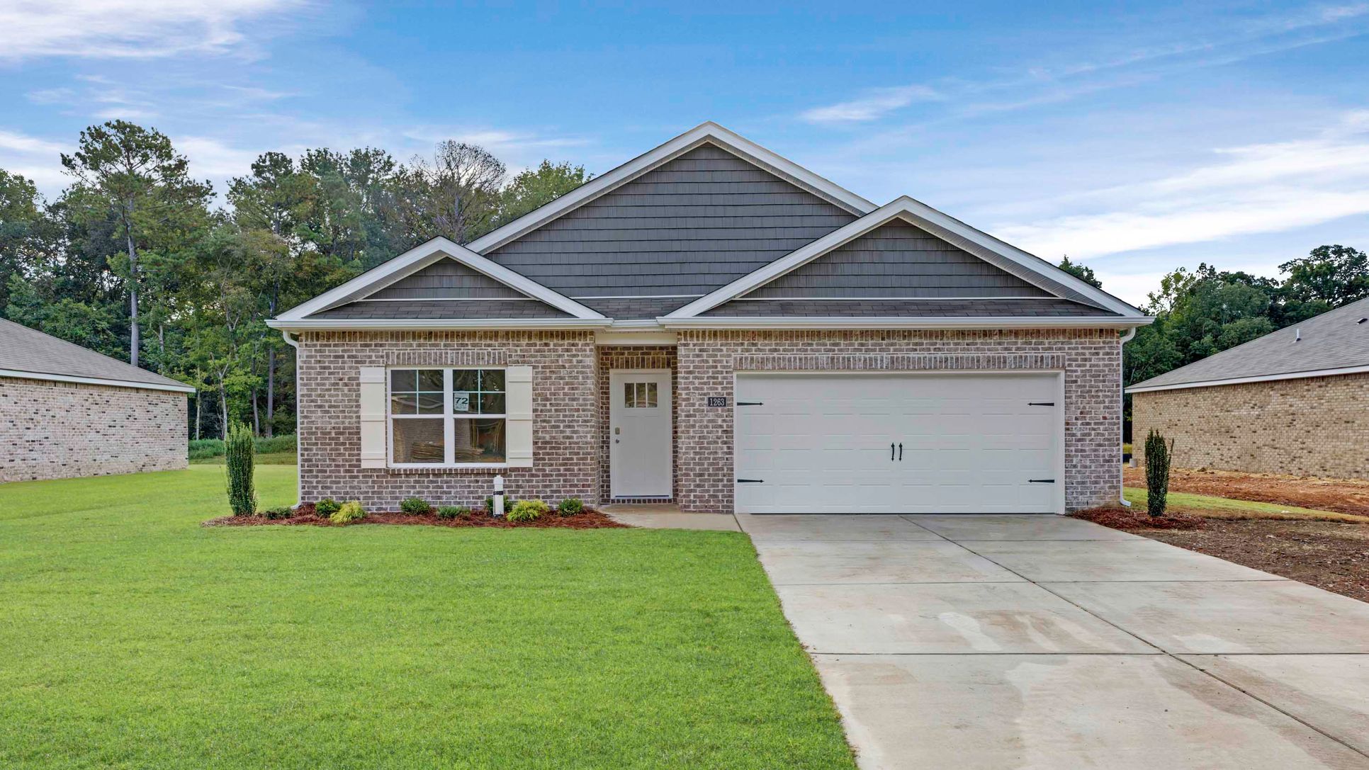 Exterior:Elevation Image 0.