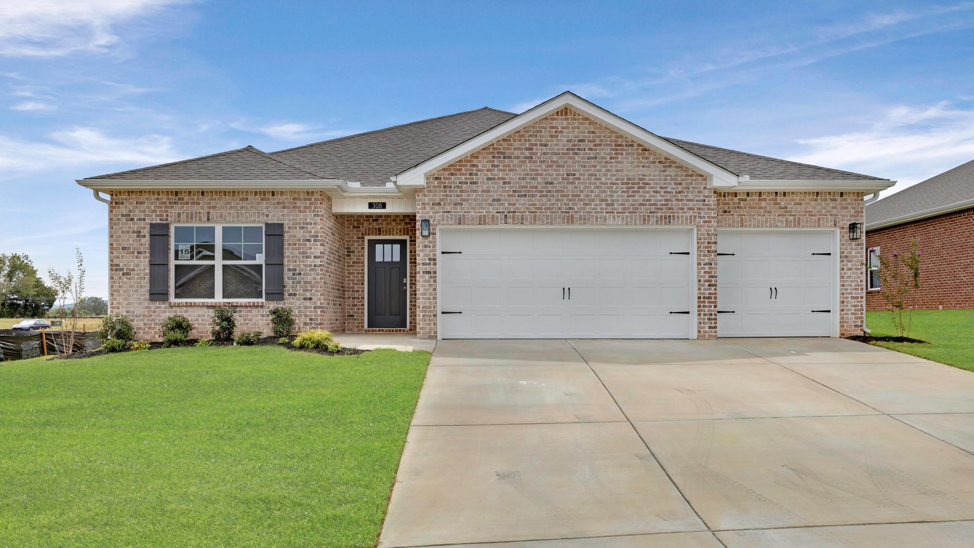 Exterior:Elevation Image 0.