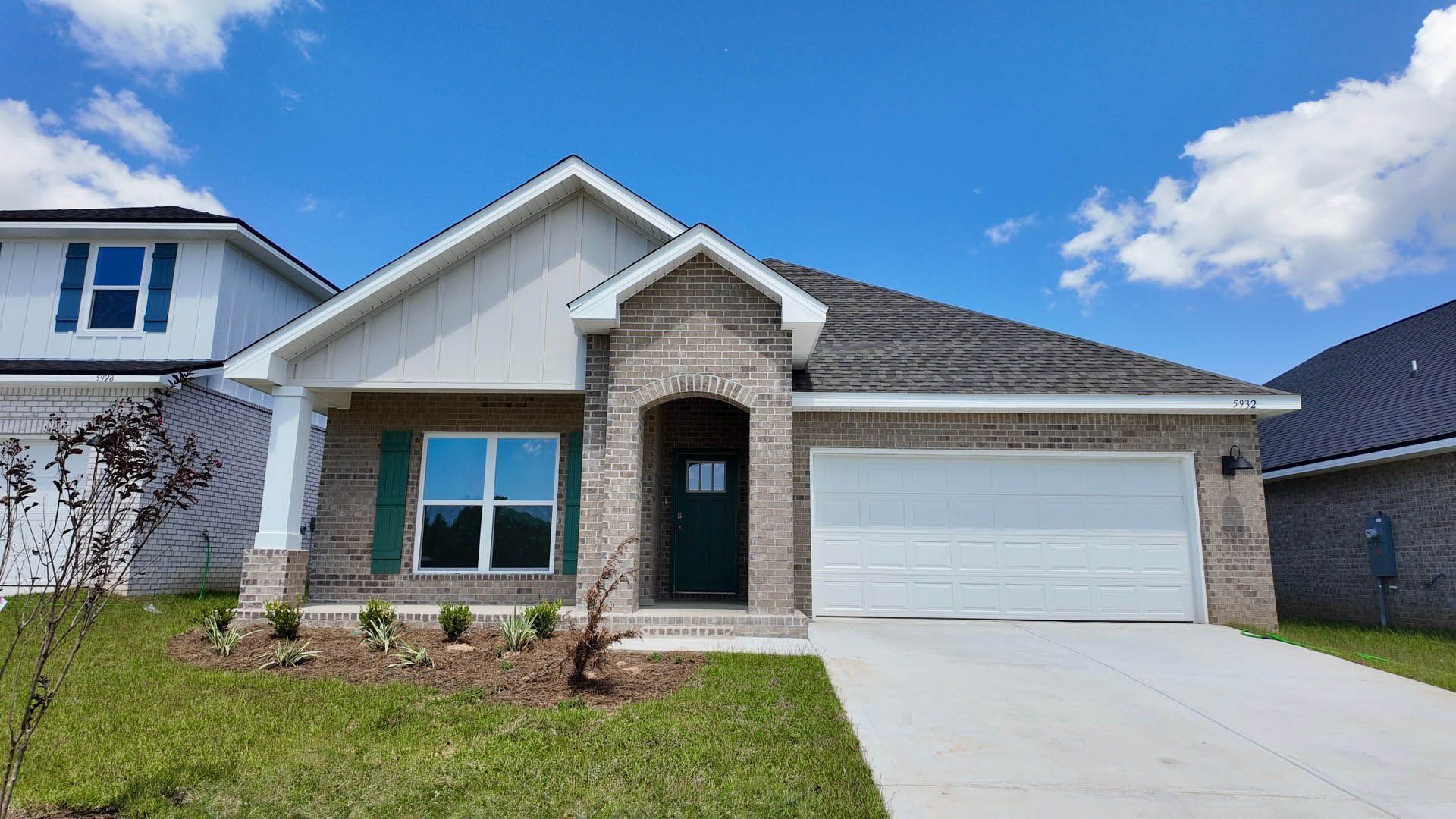 Exterior:Elevation Image 0.
