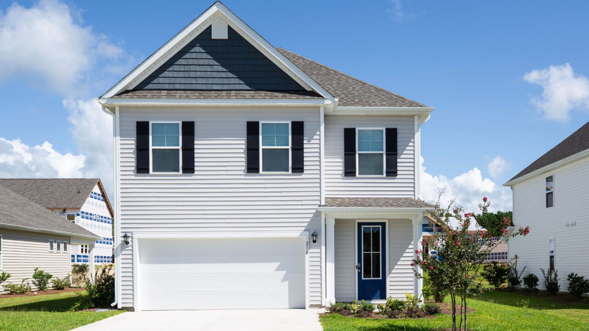 Exterior:Elevation Image 0.