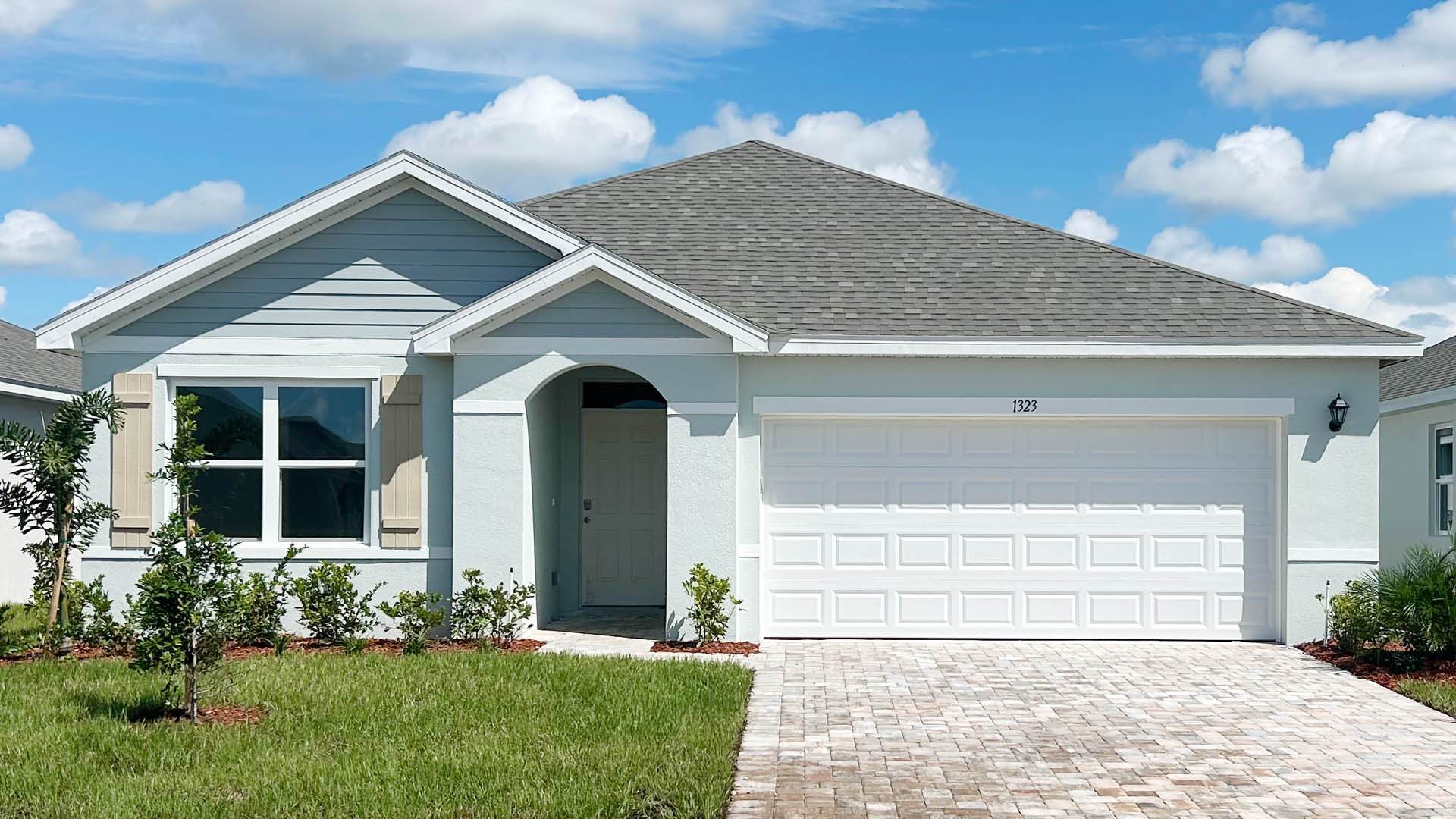 Exterior:Elevation Image 0.
