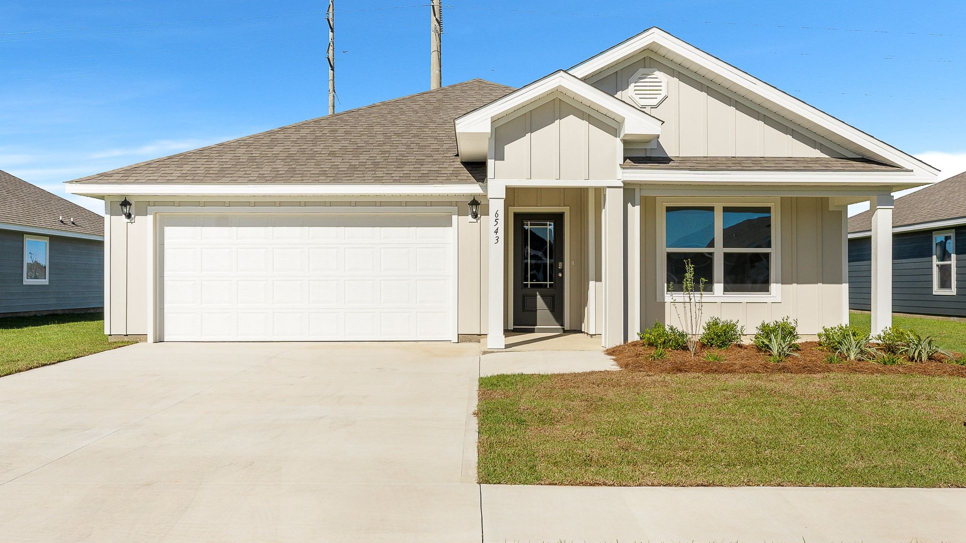 Exterior:Elevation Image 0.