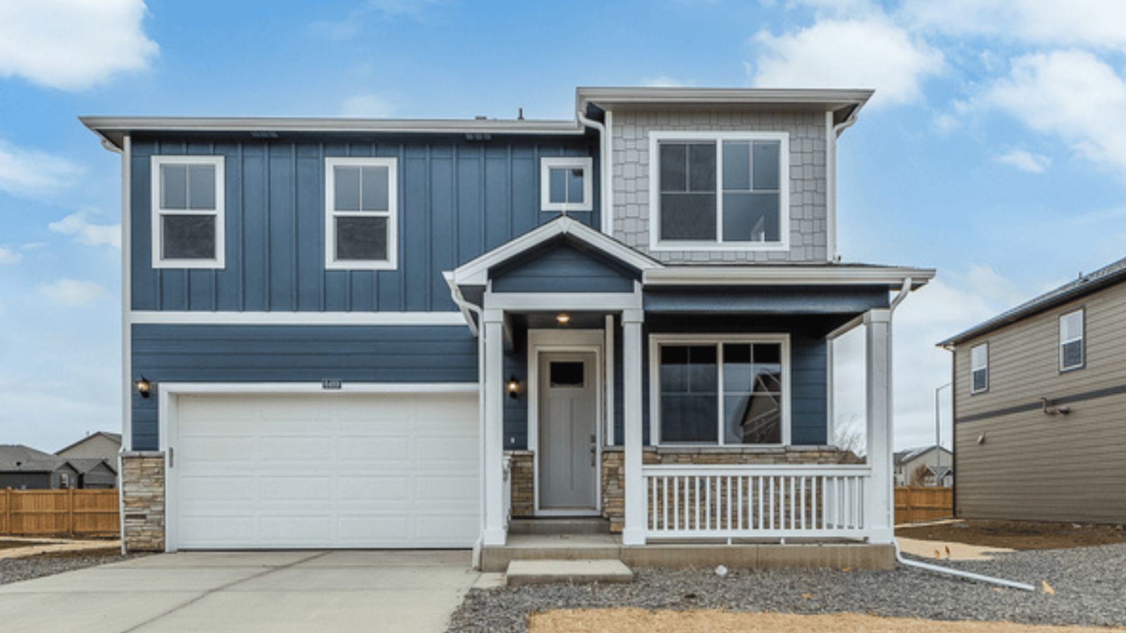 Exterior:Elevation Image 0.