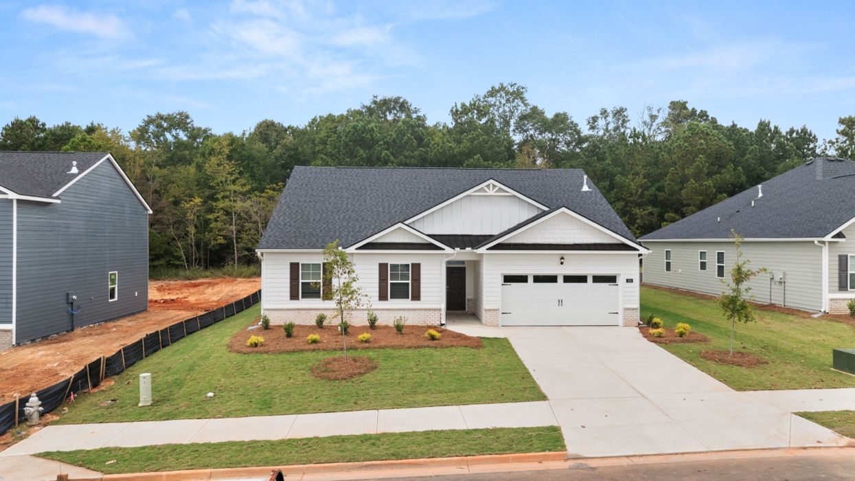 Exterior:Elevation Image 0.