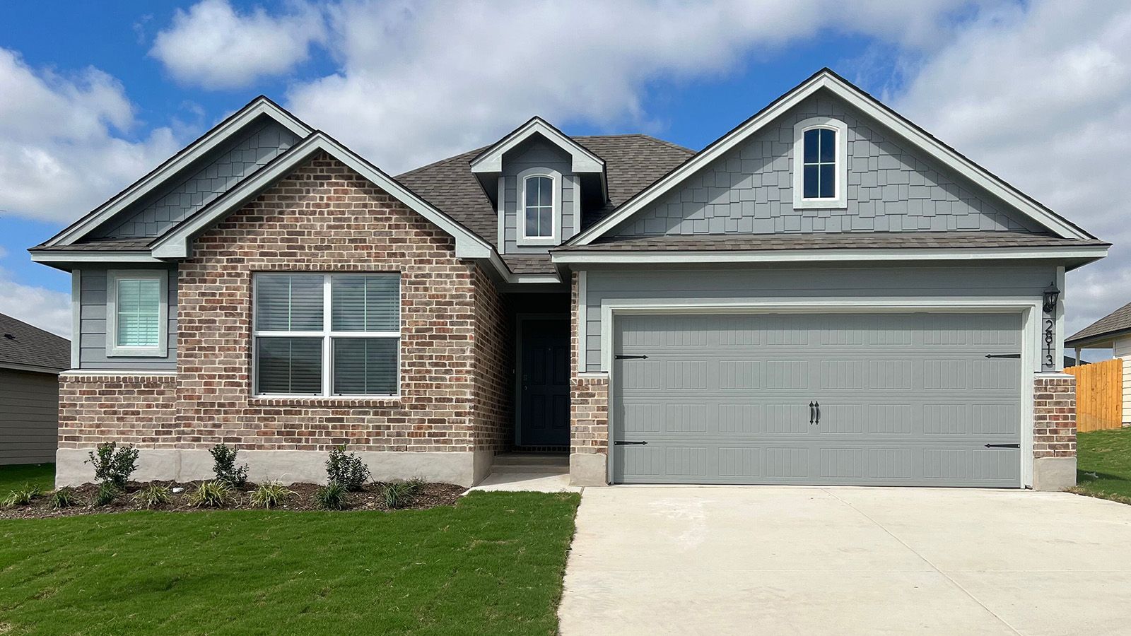 Exterior:Elevation Image 0.
