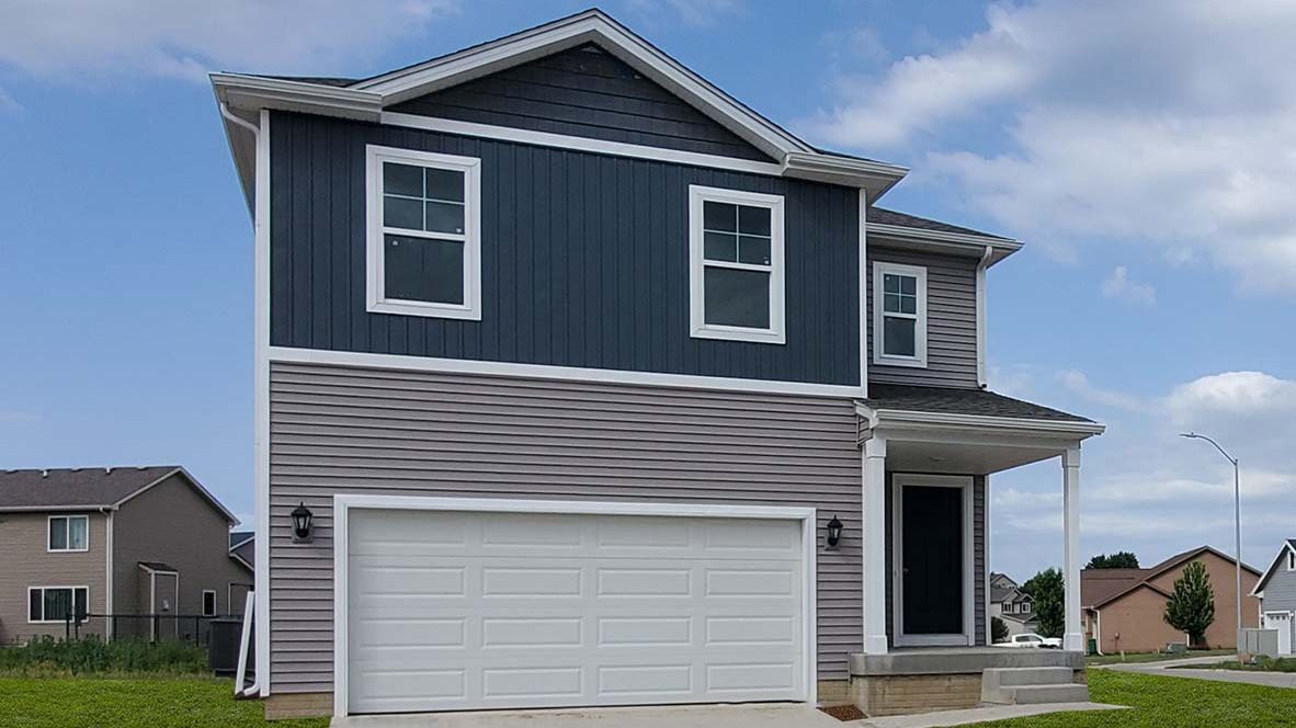 Exterior:Elevation Image 0.