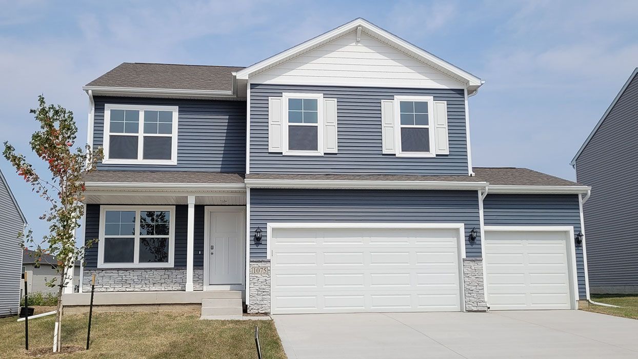 Exterior:Elevation Image 0.