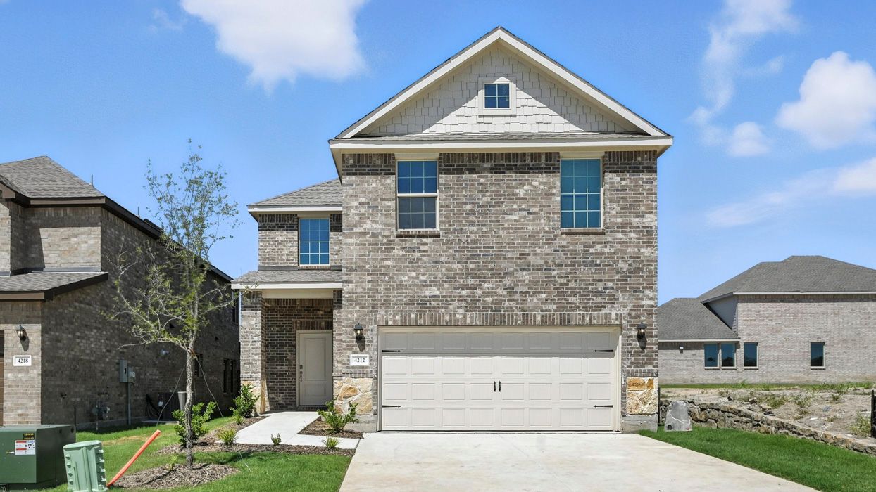 Exterior:Elevation Image 0.