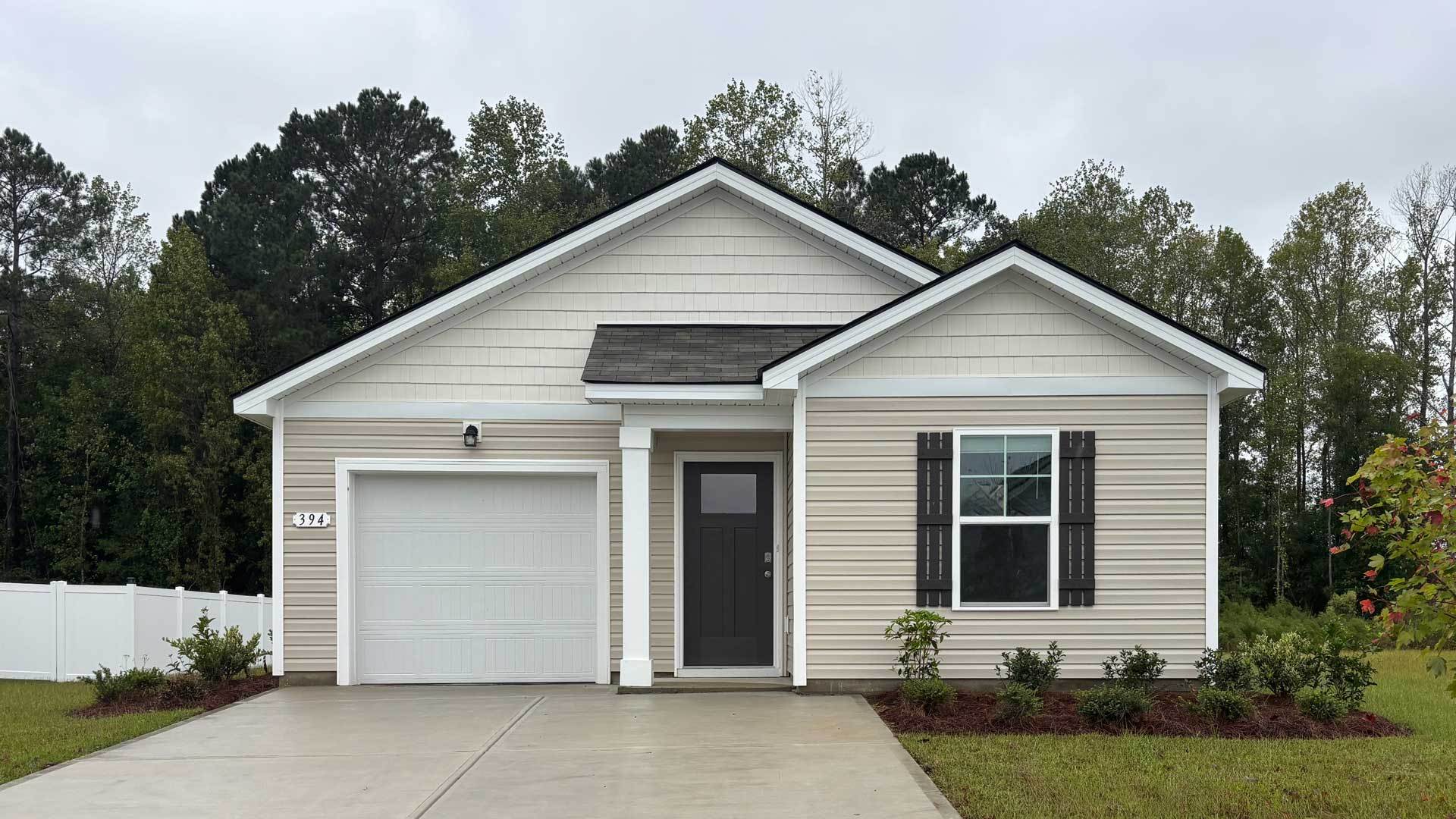 Exterior:Elevation Image 0.