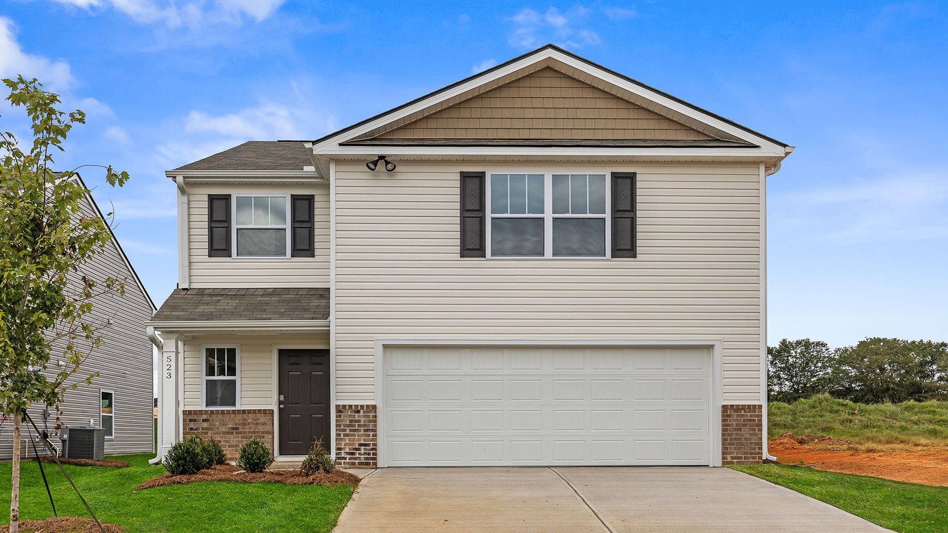 Exterior:Elevation Image 0.
