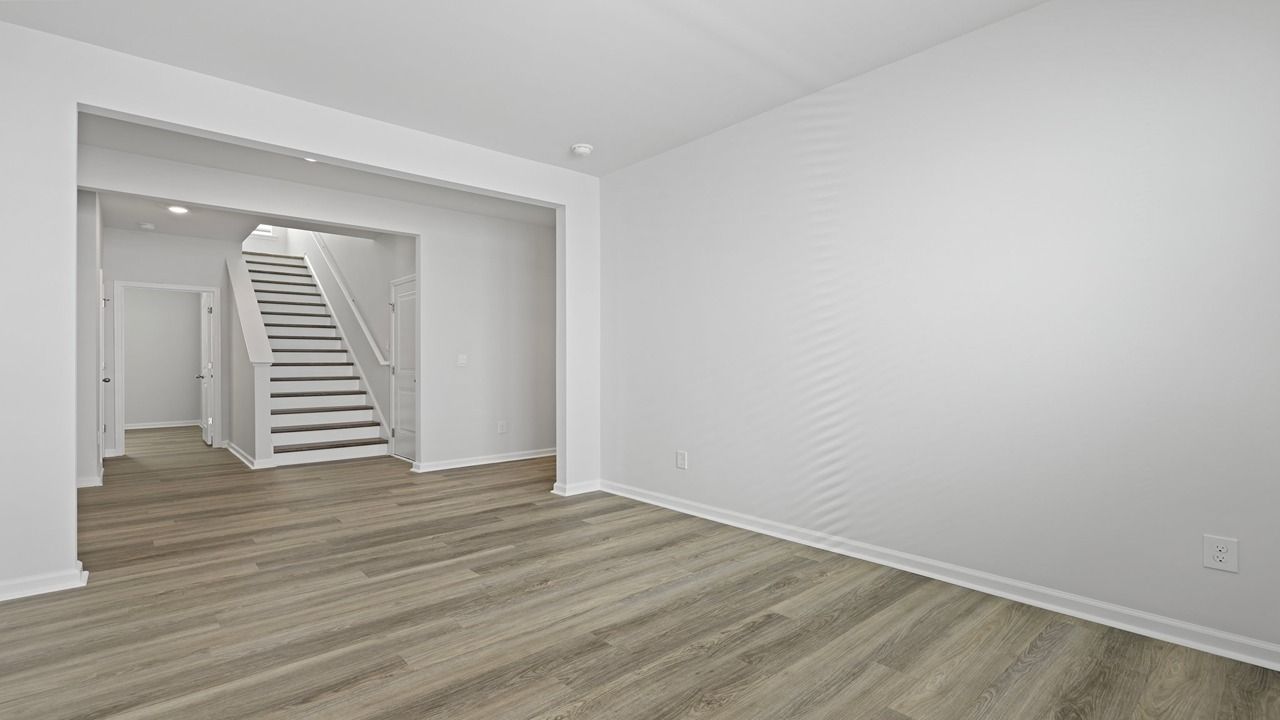 Exterior:Elevation Image 19.