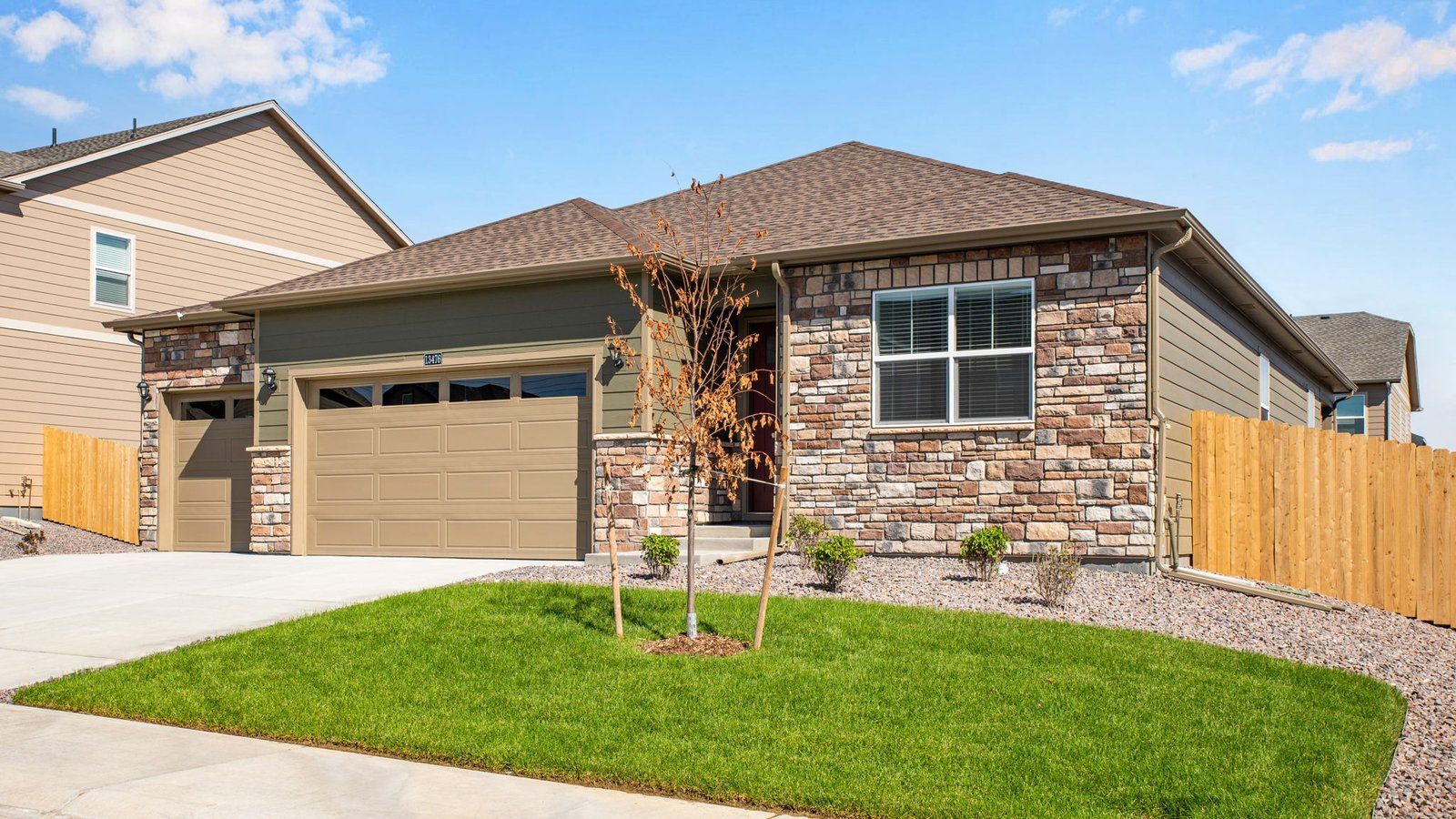 Exterior:Elevation Image 0.