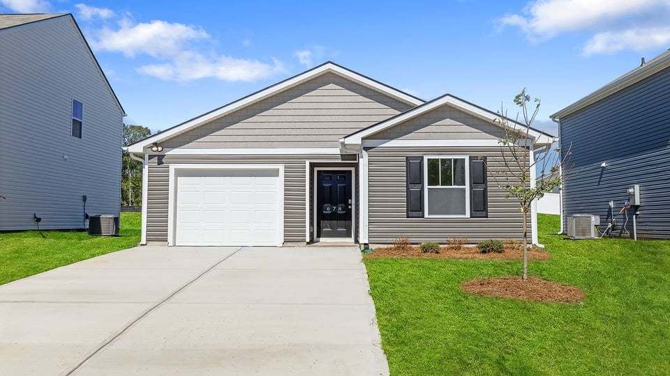 Exterior:Elevation Image 0.