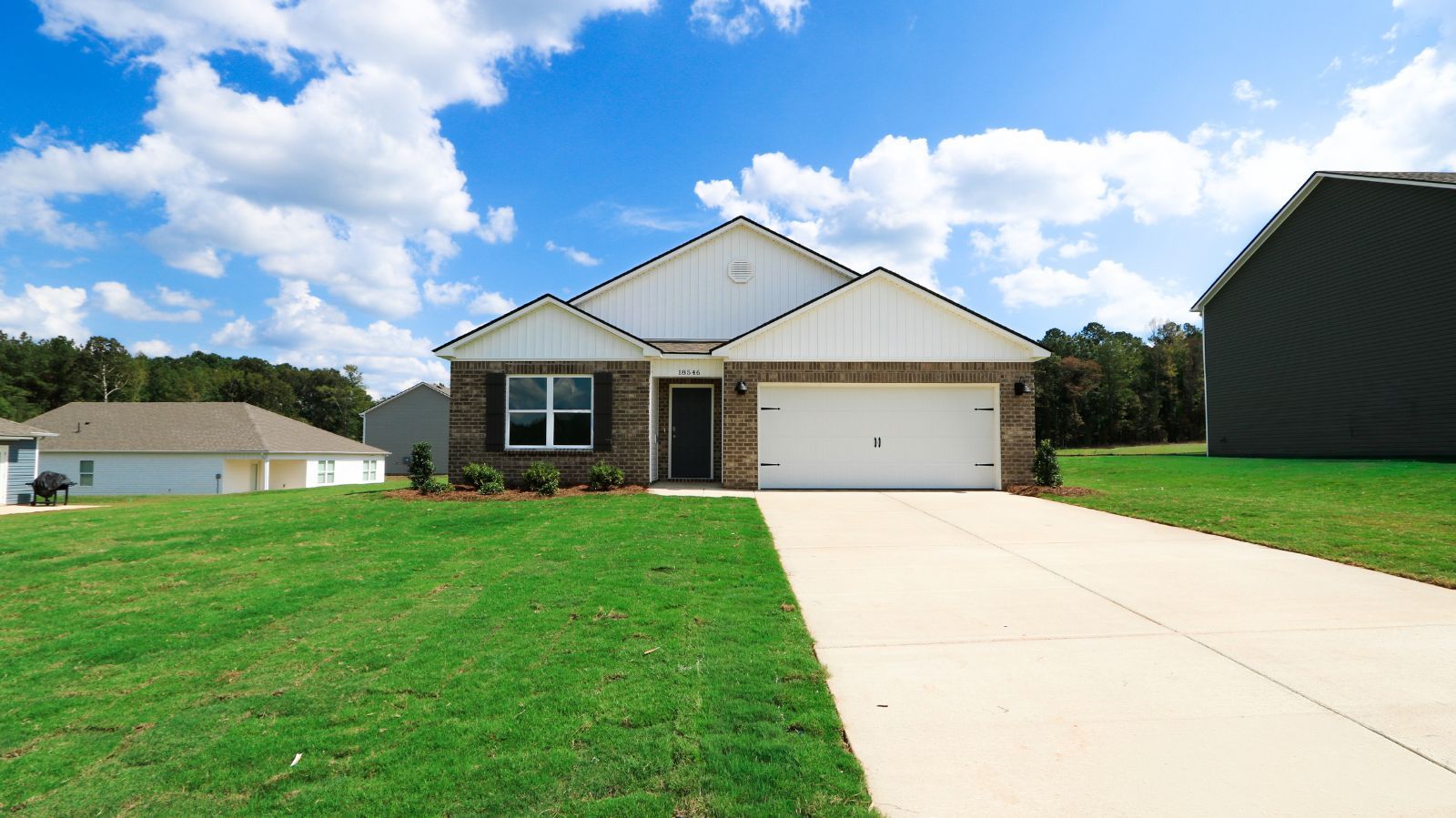 Exterior:Elevation Image 0.