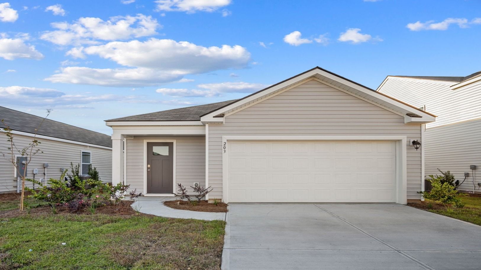 Exterior:Elevation Image 0.
