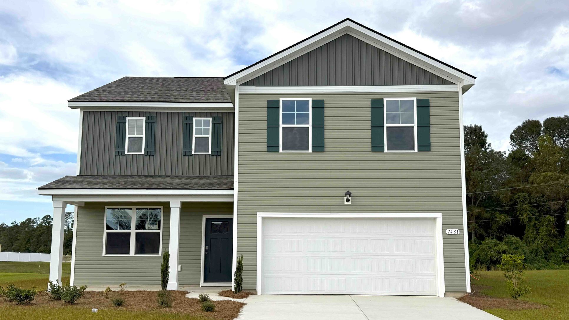 Exterior:Elevation Image 0.