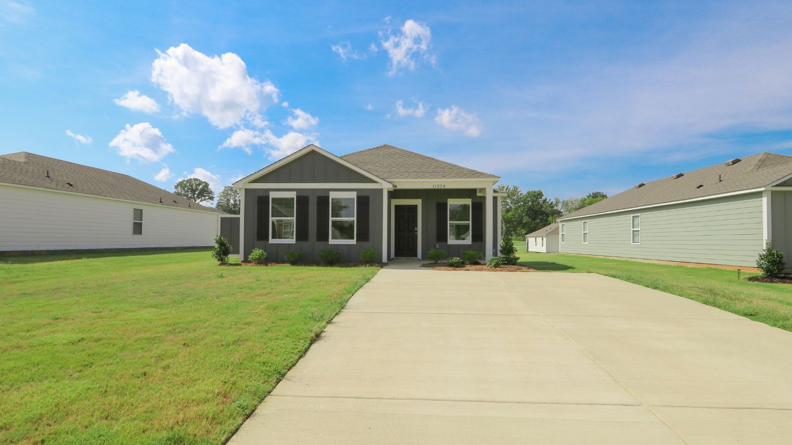 Exterior:Elevation Image 0.