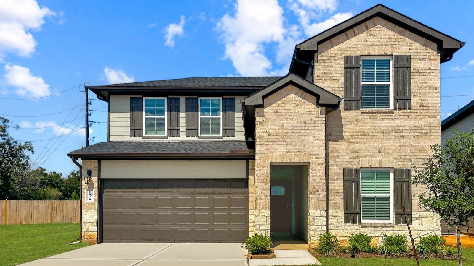 Exterior:Elevation Image 0.