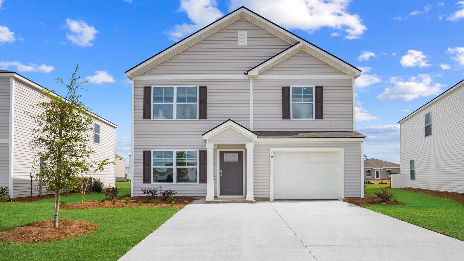 Exterior:Elevation Image 0.