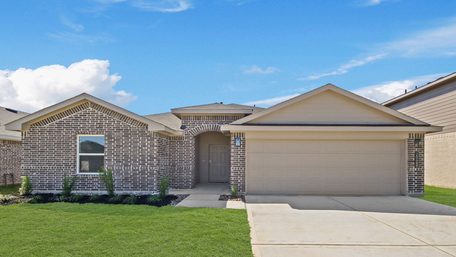 Exterior:Elevation Image 0.