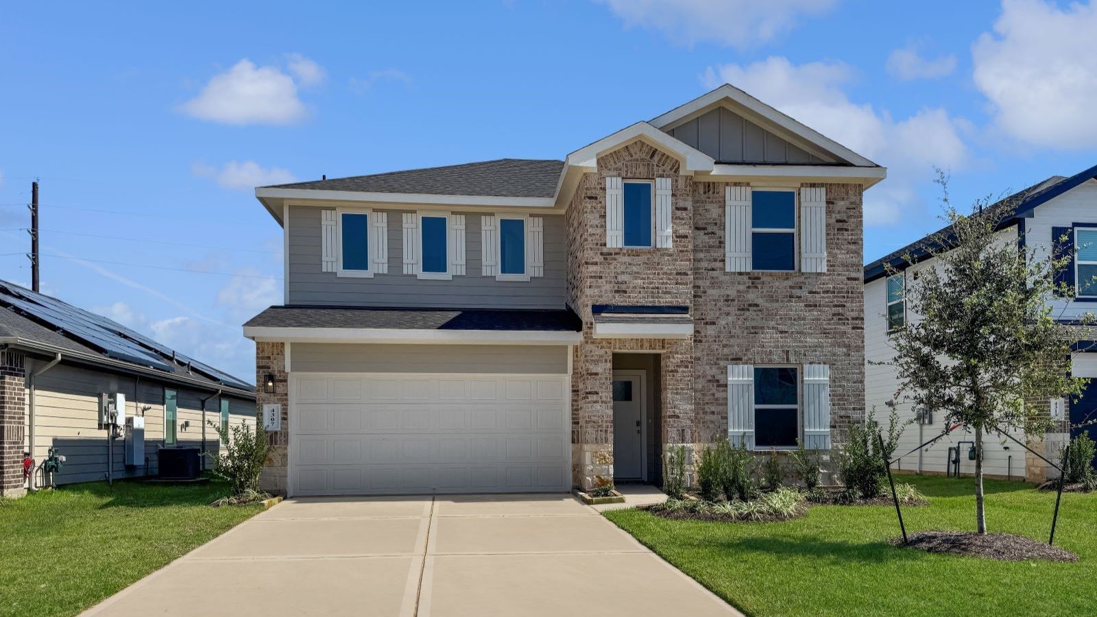 Exterior:Elevation Image 0.