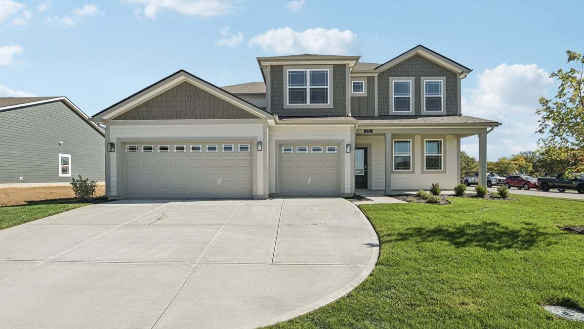 Exterior:Elevation Image 0.