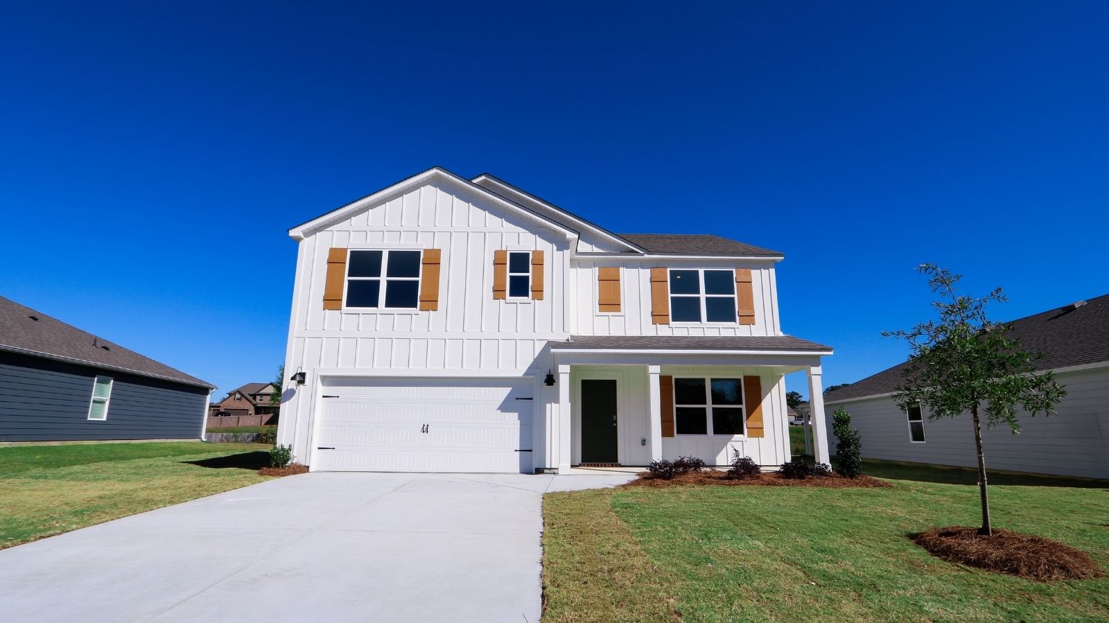 Exterior:Elevation Image 0.