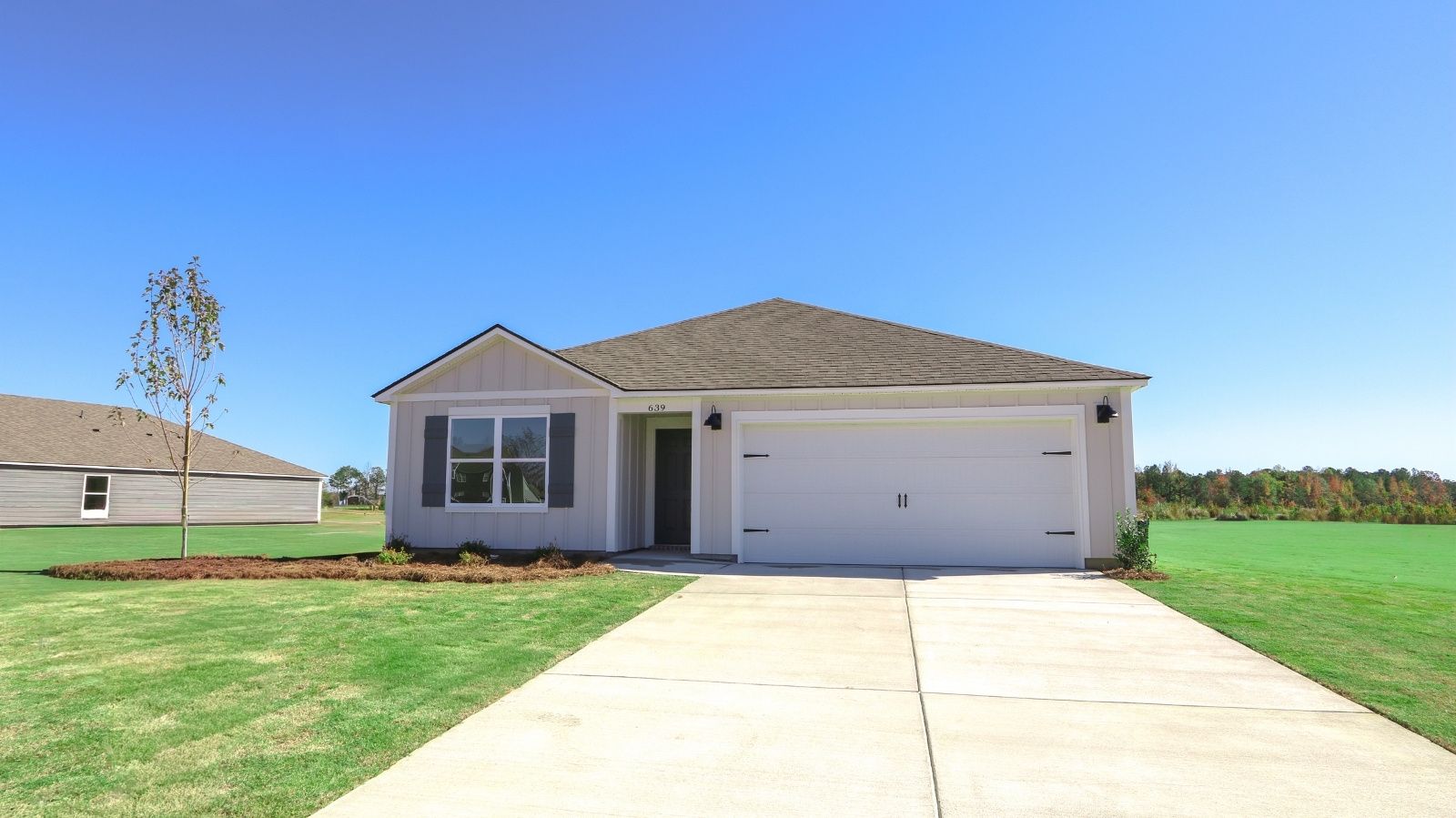 Exterior:Elevation Image 0.