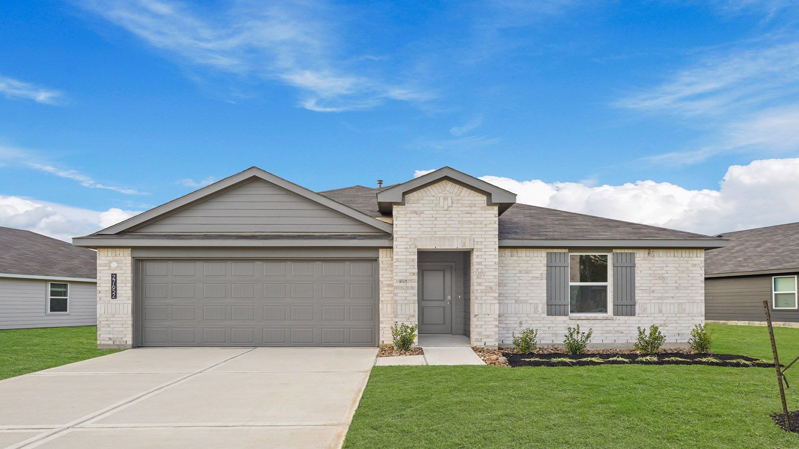 Exterior:Elevation Image 0.