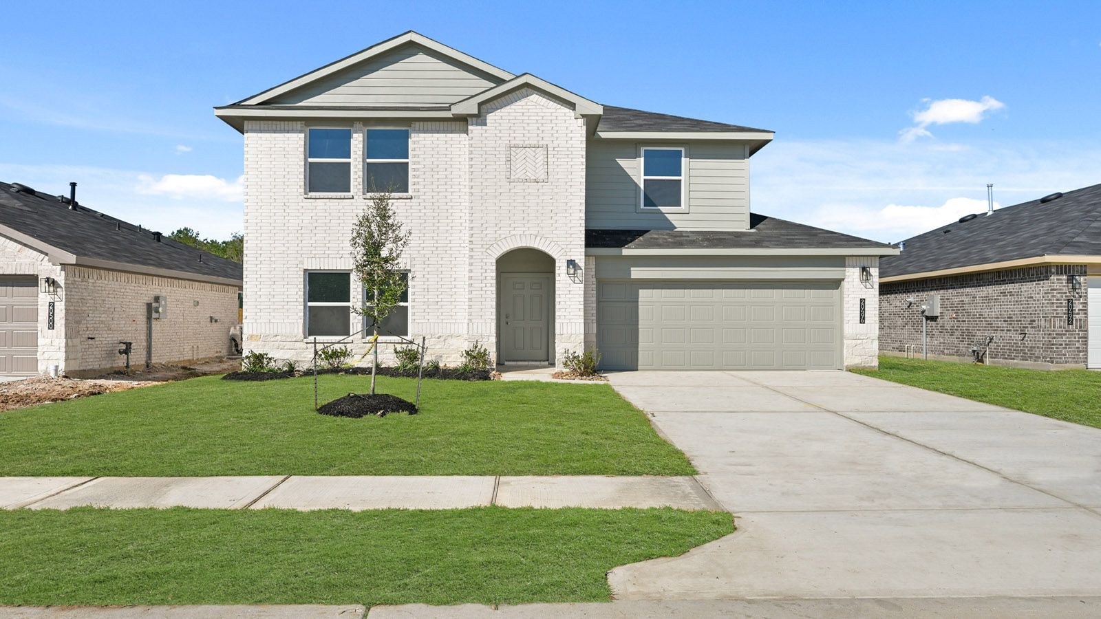 Exterior:Elevation Image 0.