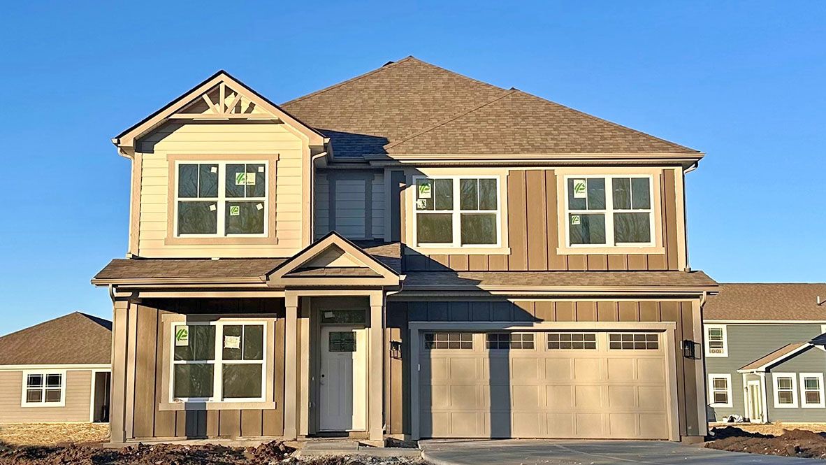 Exterior:Elevation Image 0.