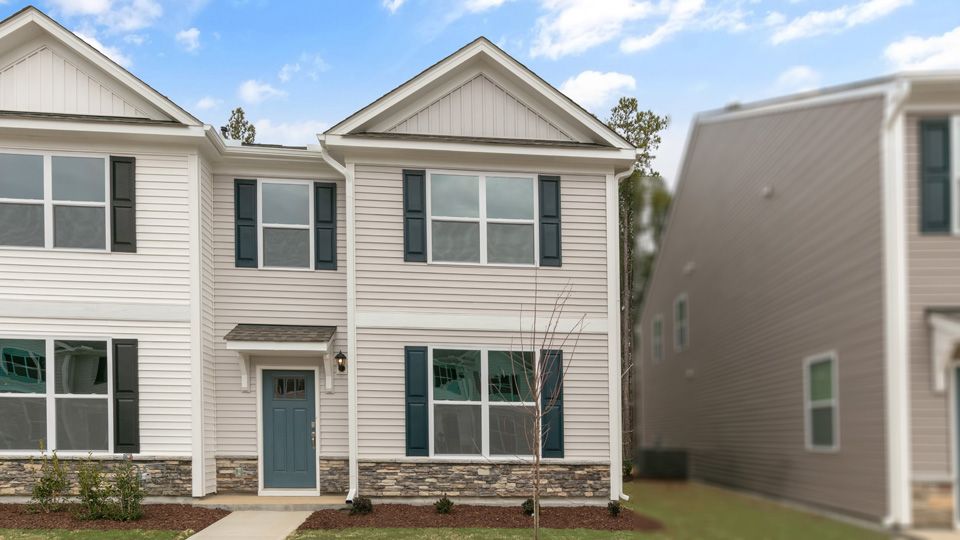 Exterior:Elevation Image 0.