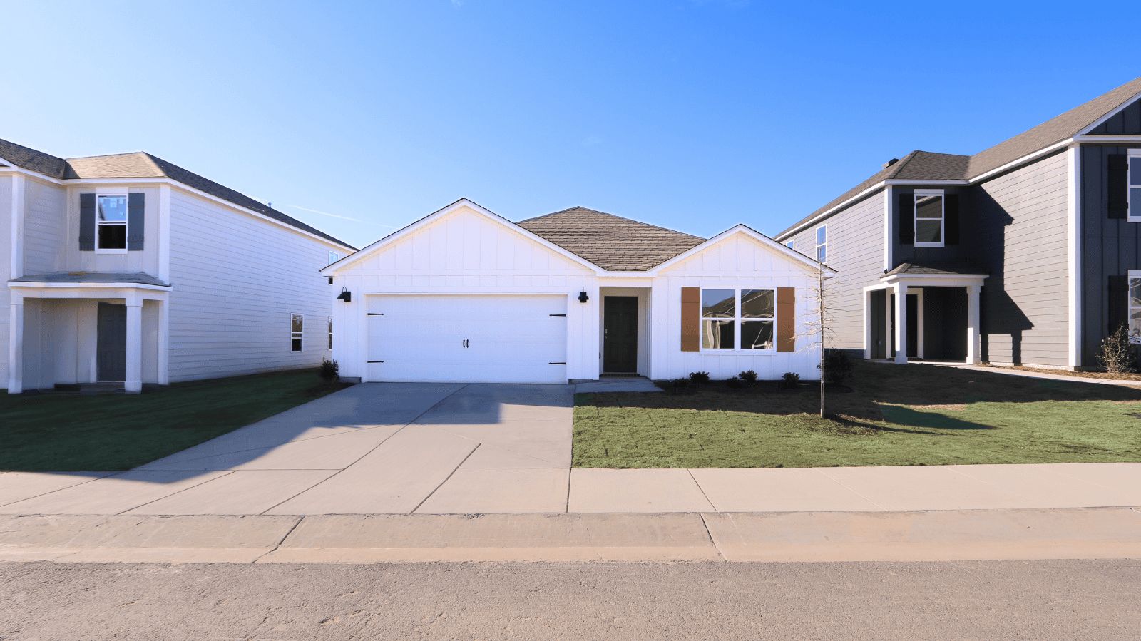 Exterior:Elevation Image 0.