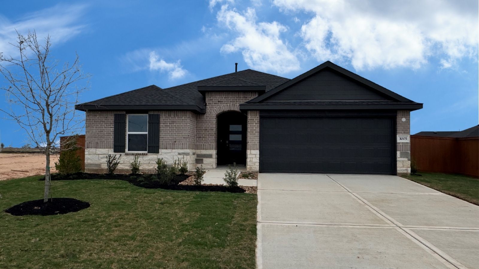 Exterior:Elevation Image 0.