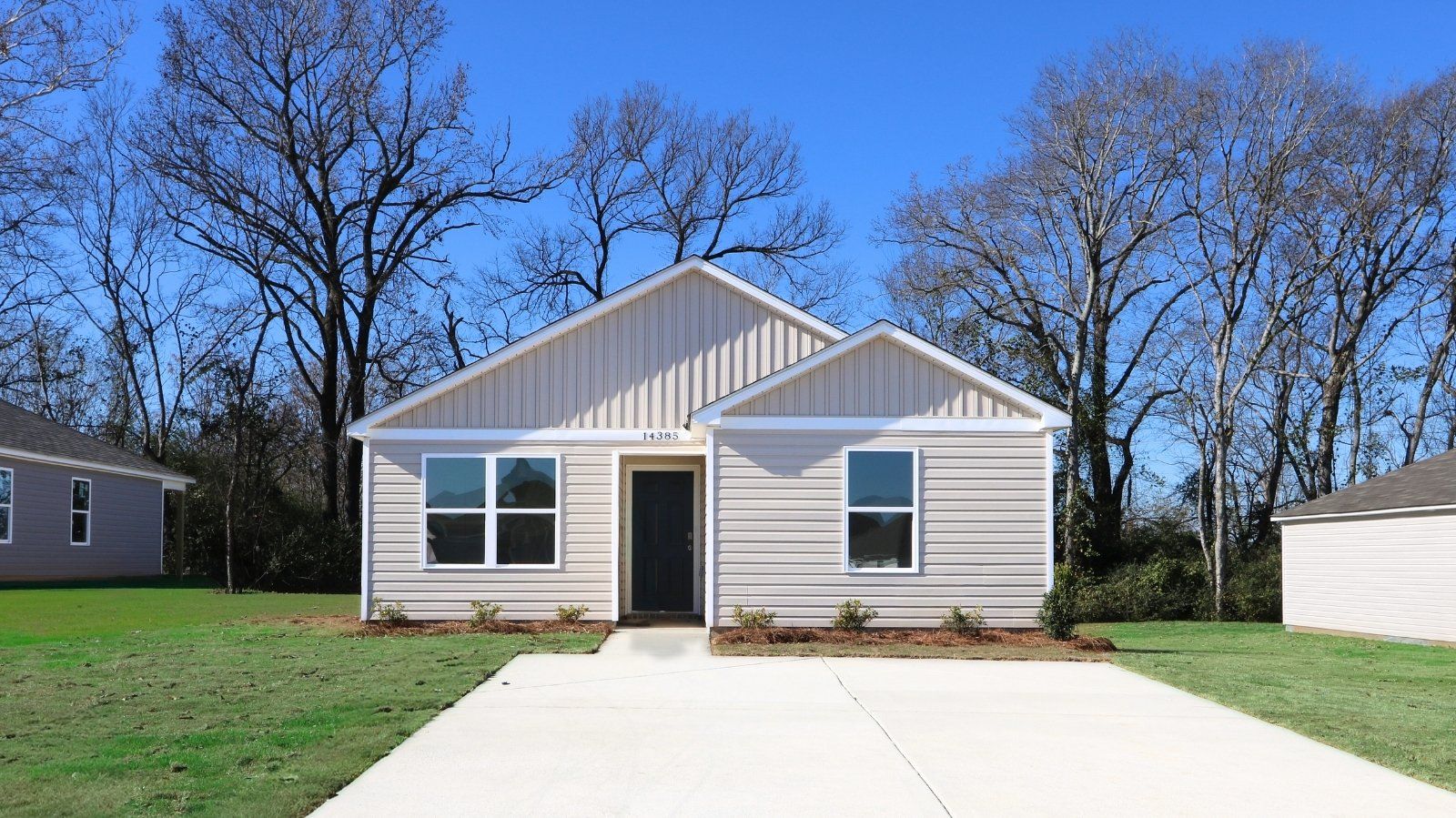 Exterior:Elevation Image 0.