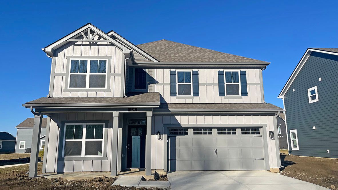 Exterior:Elevation Image 0.