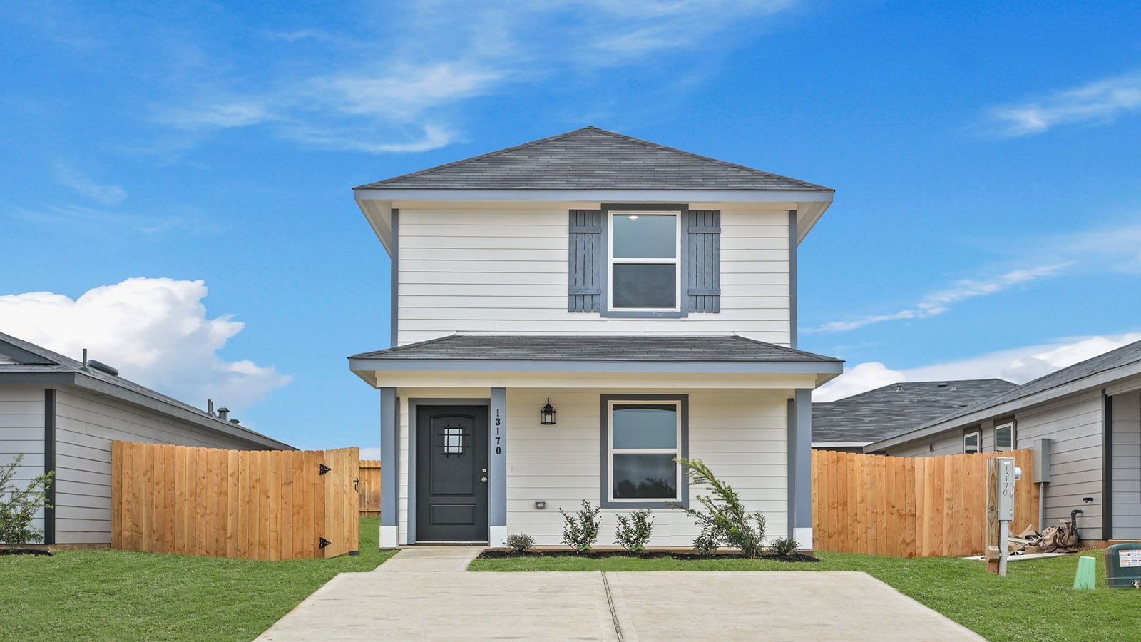 Exterior:Elevation Image 0.