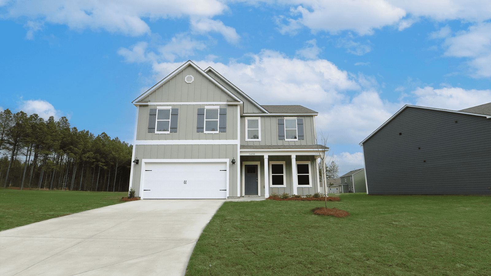 Exterior:Elevation Image 0.