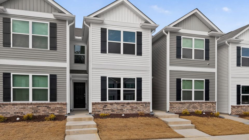 Exterior:Elevation Image 0.