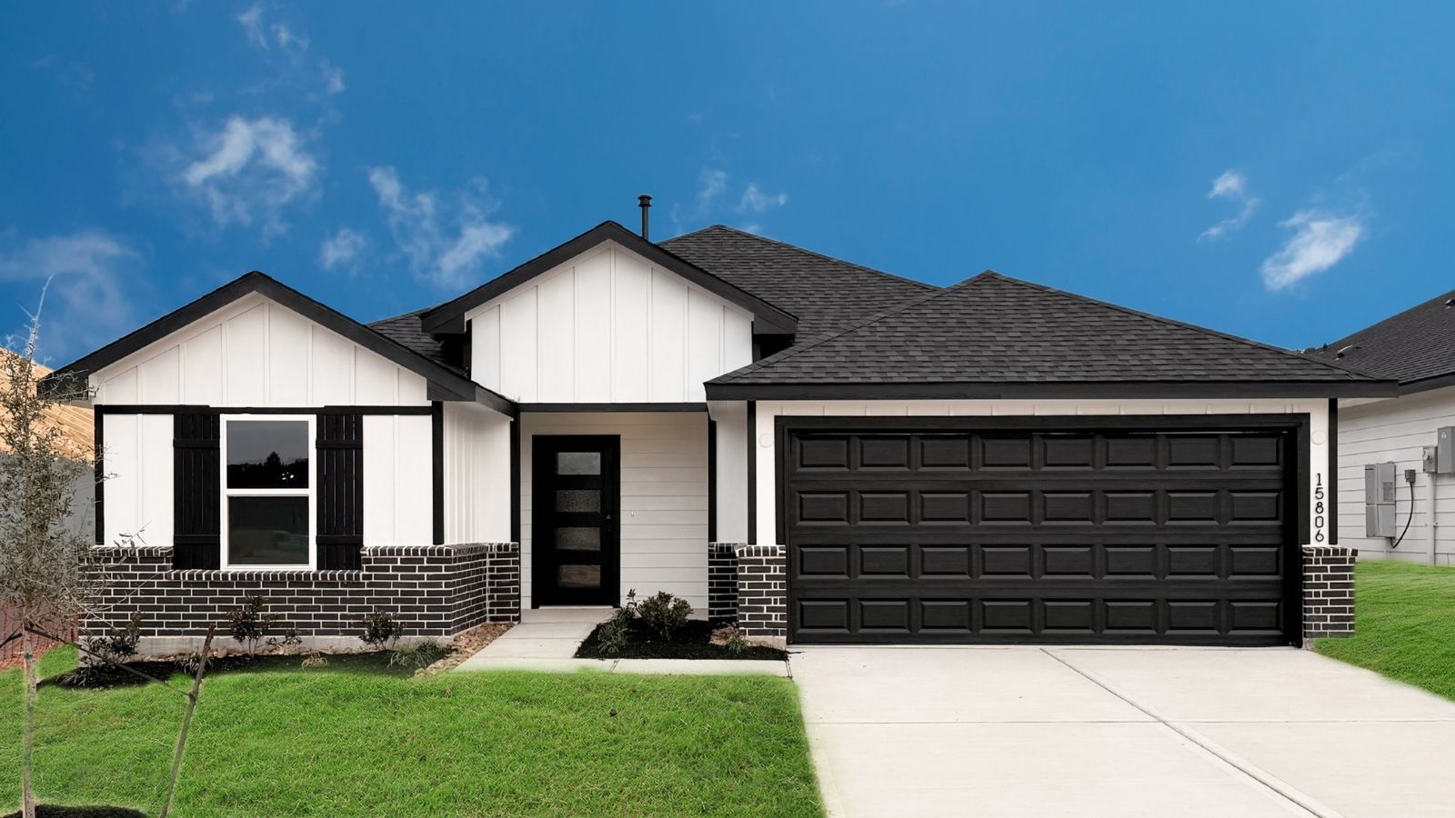 Exterior:Elevation Image 0.