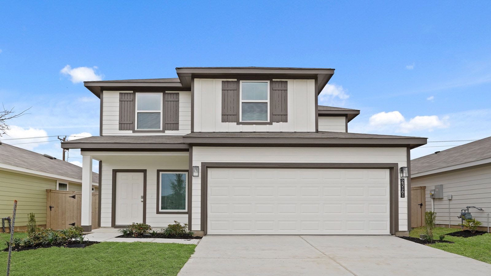 Exterior:Elevation Image 0.