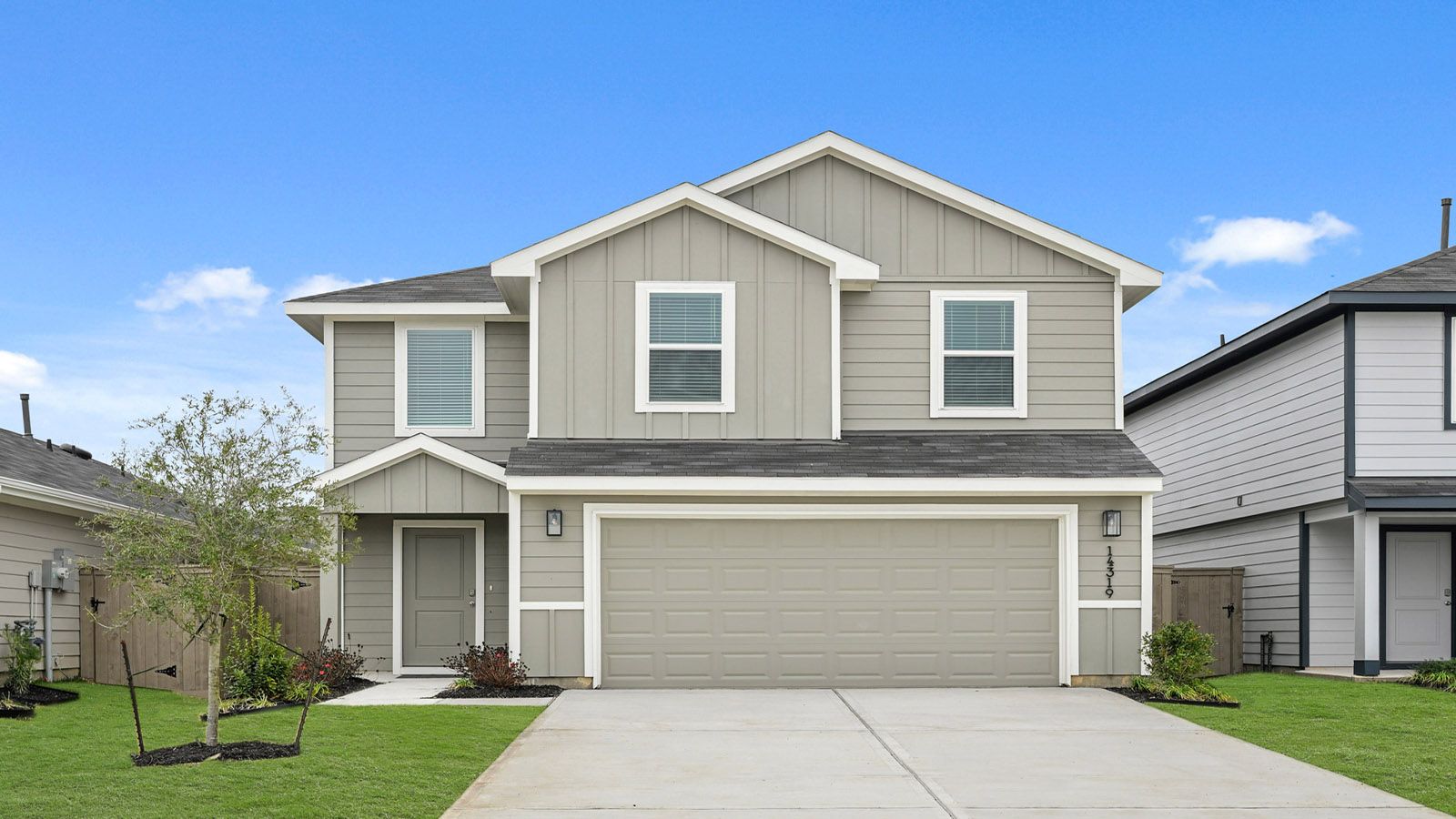 Exterior:Elevation Image 0.