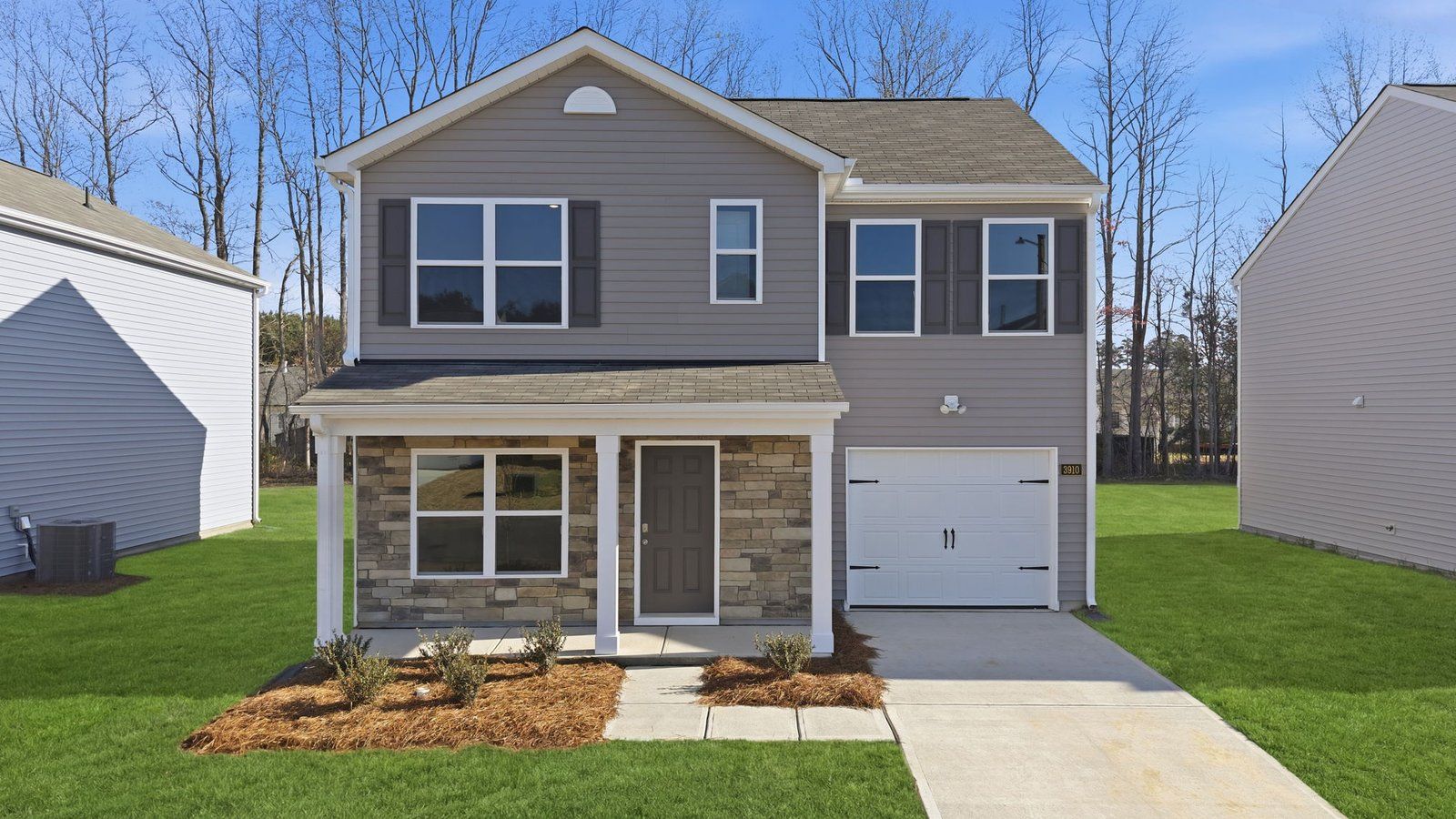 Exterior:Elevation Image 0.