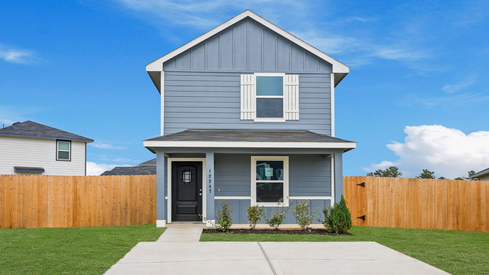 Exterior:Elevation Image 0.