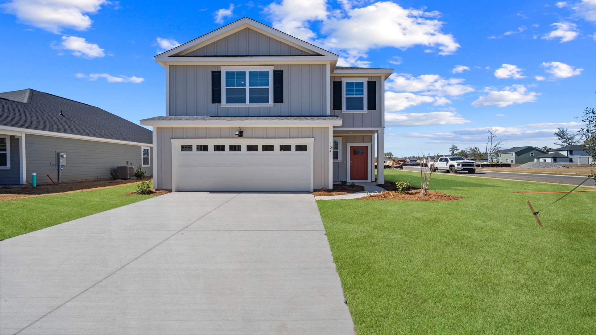 Exterior:Elevation Image 0.