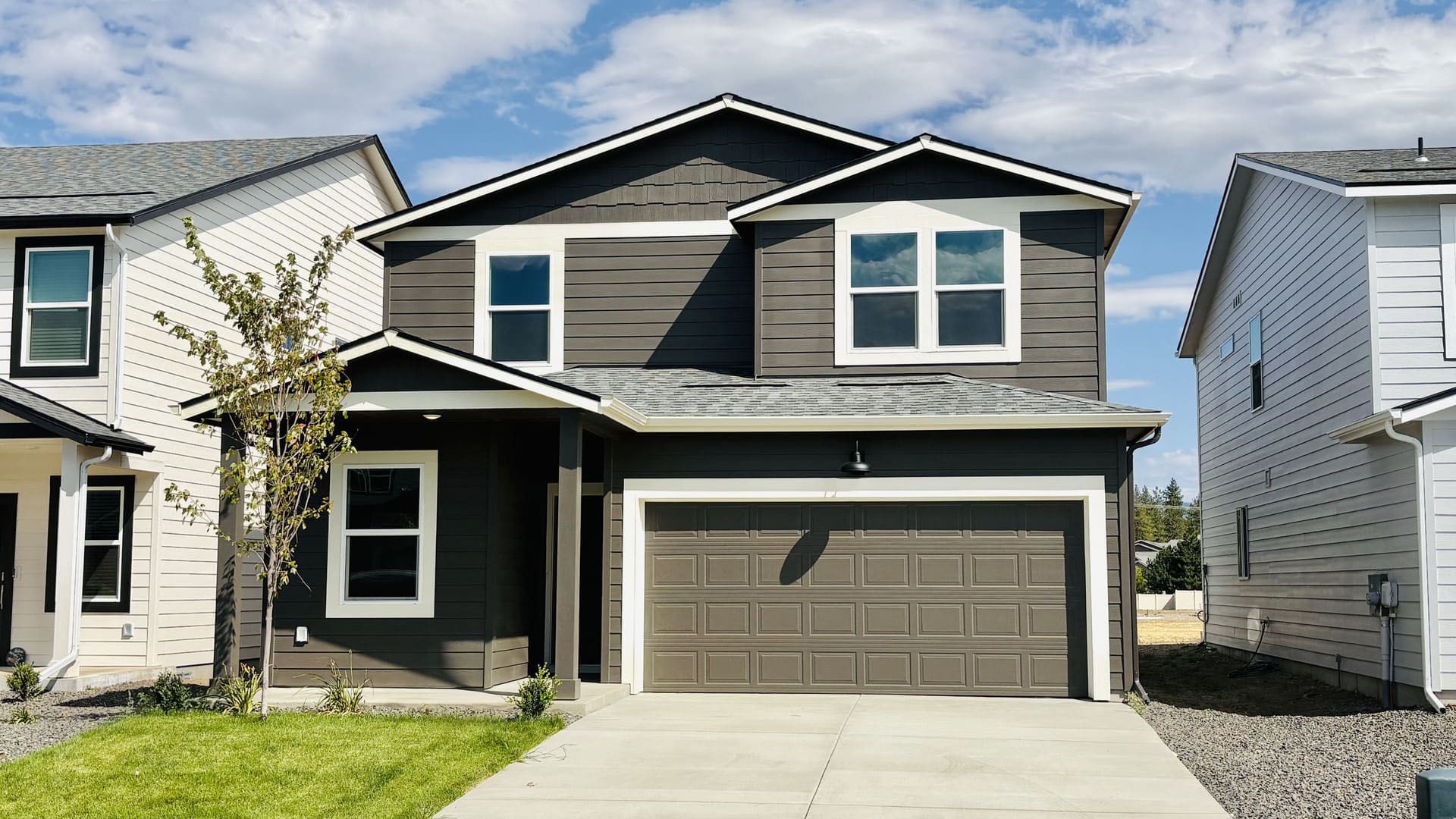 Exterior:Elevation Image 0.