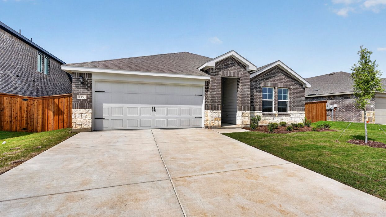 Exterior:Elevation Image 0.