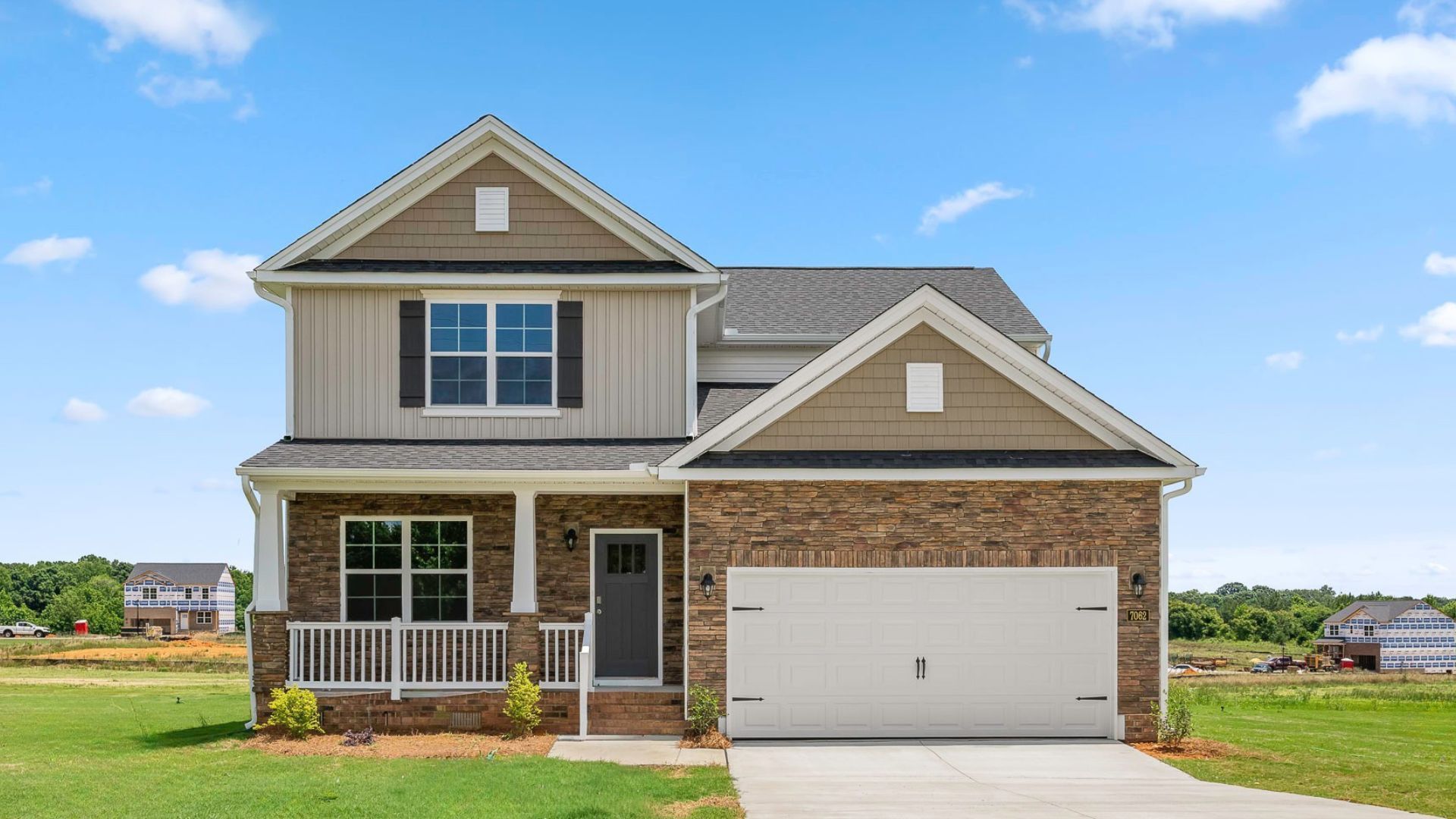 Exterior:Elevation Image 0.