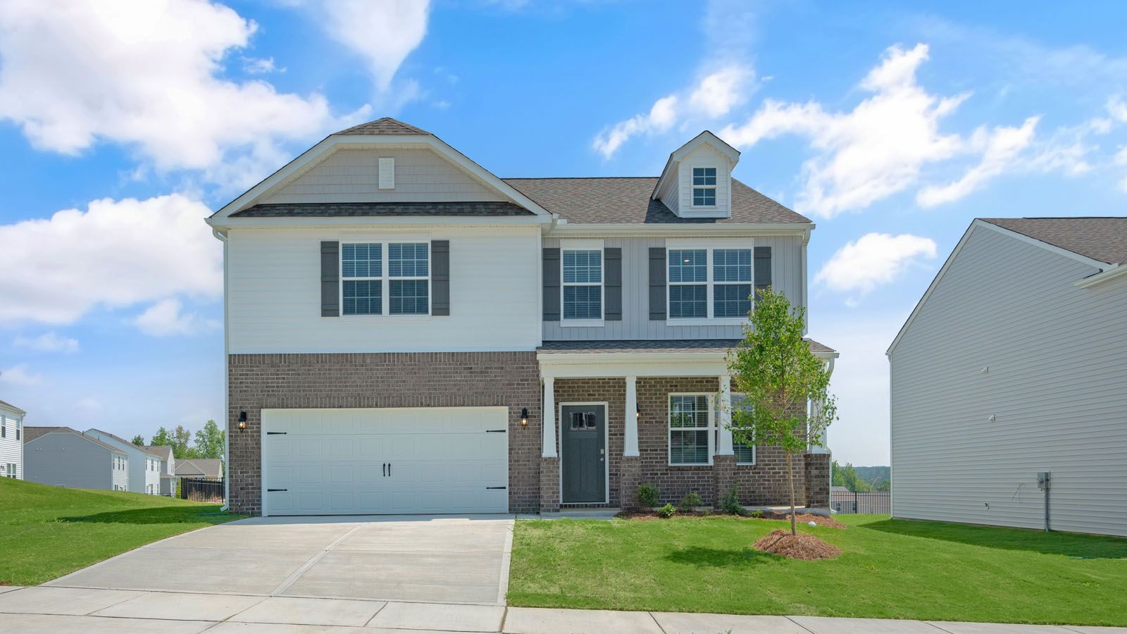 Exterior:Elevation Image 0.